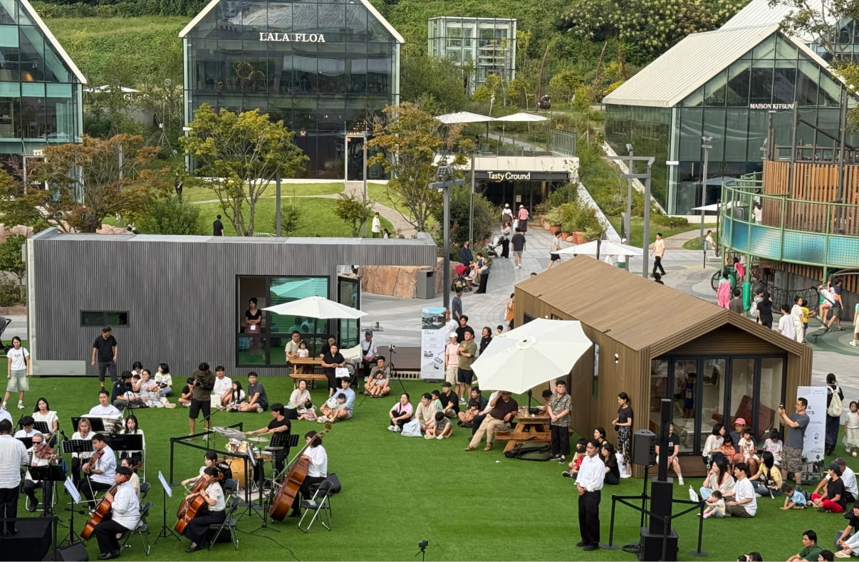 롯데 프리미엄 아울렛 팝업 전시